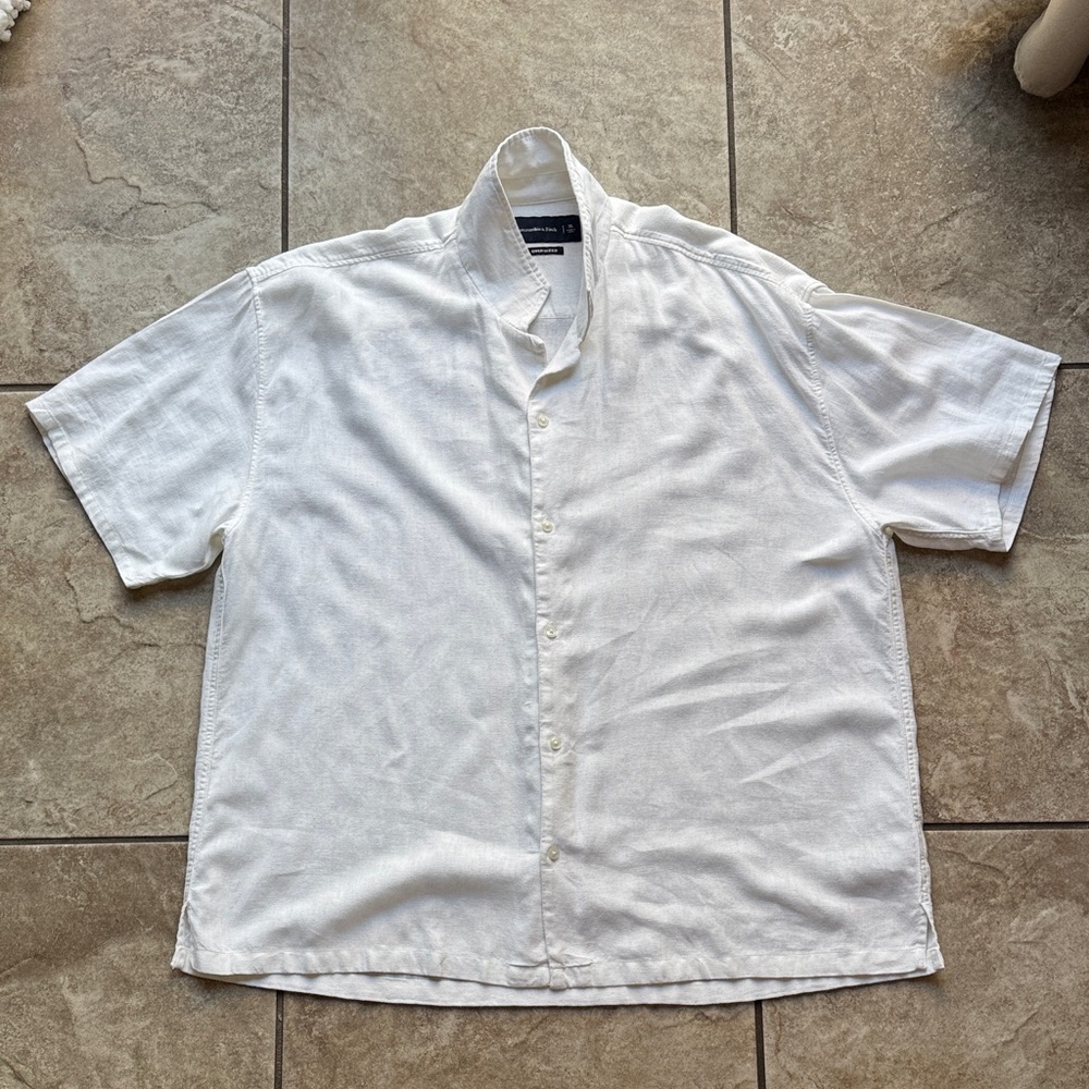 Abercrombie & Fitch White Casual Button Down Shirt